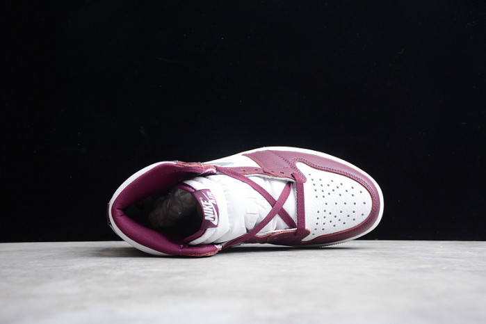 AIR JORDAN 1 RETRO HIGH OG “BORDEAUX” 555088-611