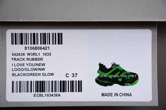 Balenciaga track 8000017