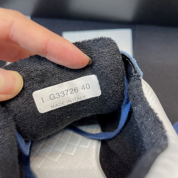 Chane* snekaers C000030