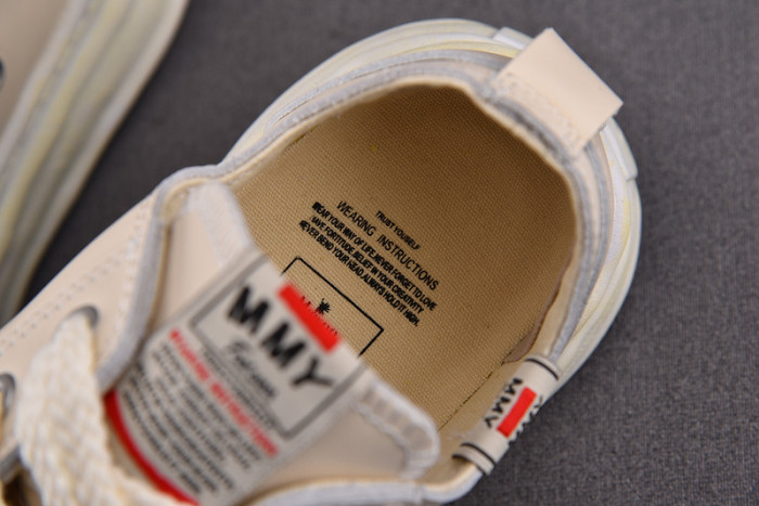 Ma*s*n mihara yasuhiro sneaker mmys38