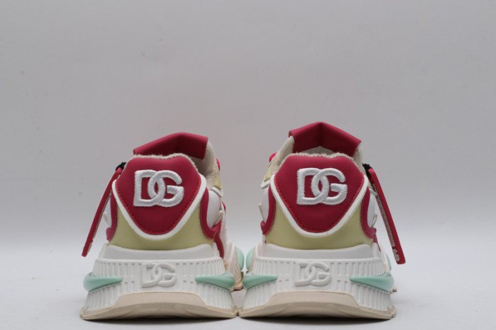 DG Sneaker27