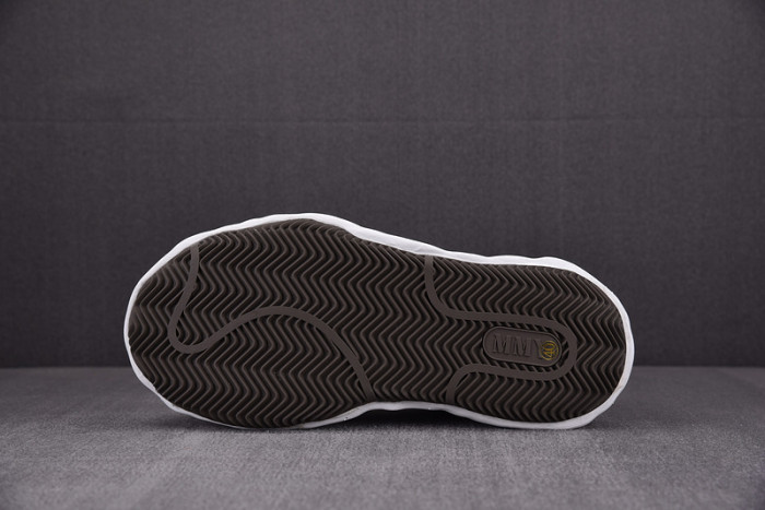 Ma*s*n mihara yasuhiro sneaker mmys42