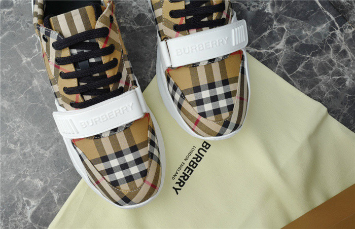 BUR*ERRY SHOES BBY02