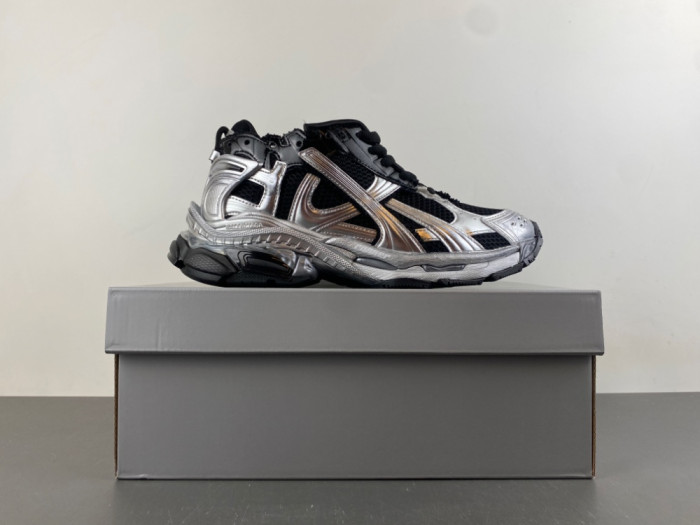 Ba1en*iaga Runner LED sneaker WRNLD 1125