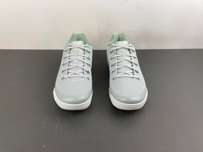 Nike Kobe 9 EM Low Protro Light Silver Steam IH1401-003
