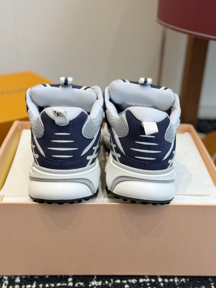 LV sneakers L0000853