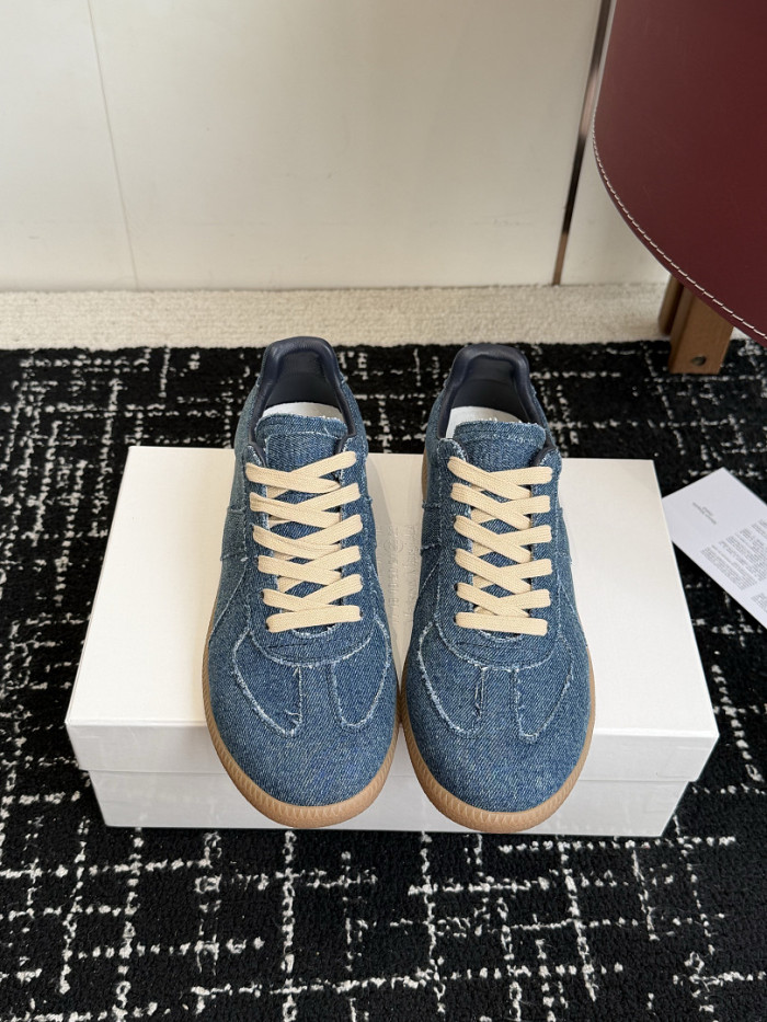 Ma1s0n Marg*e1a CALFSKIN S57WS0389