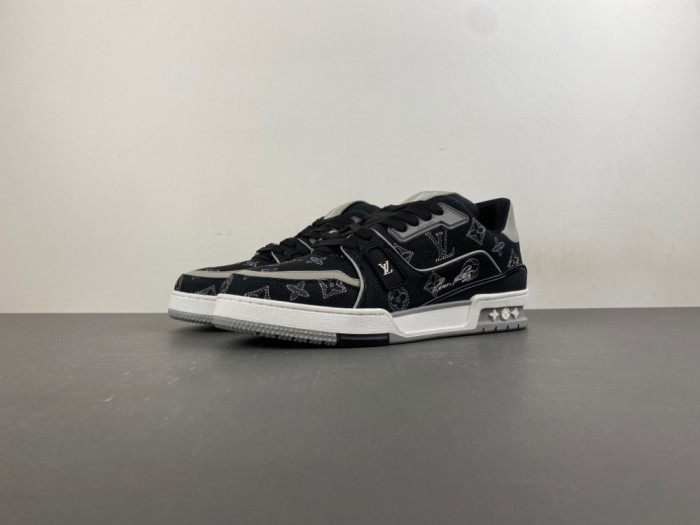 LV snekaers L0000756