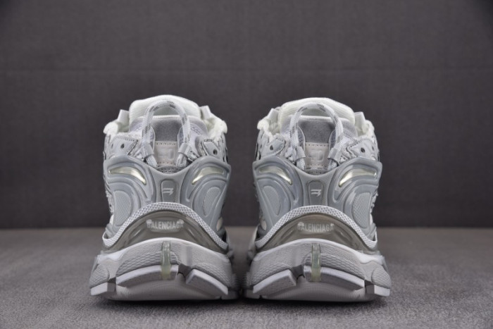 Balenciaga Runner sneaker W3RBL 8100