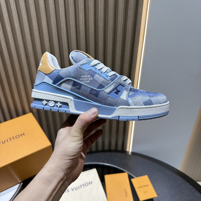 LV snekaers L0000834
