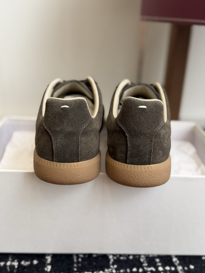 Ma1s0n Marg*e1a CALFSKIN S57WS0430