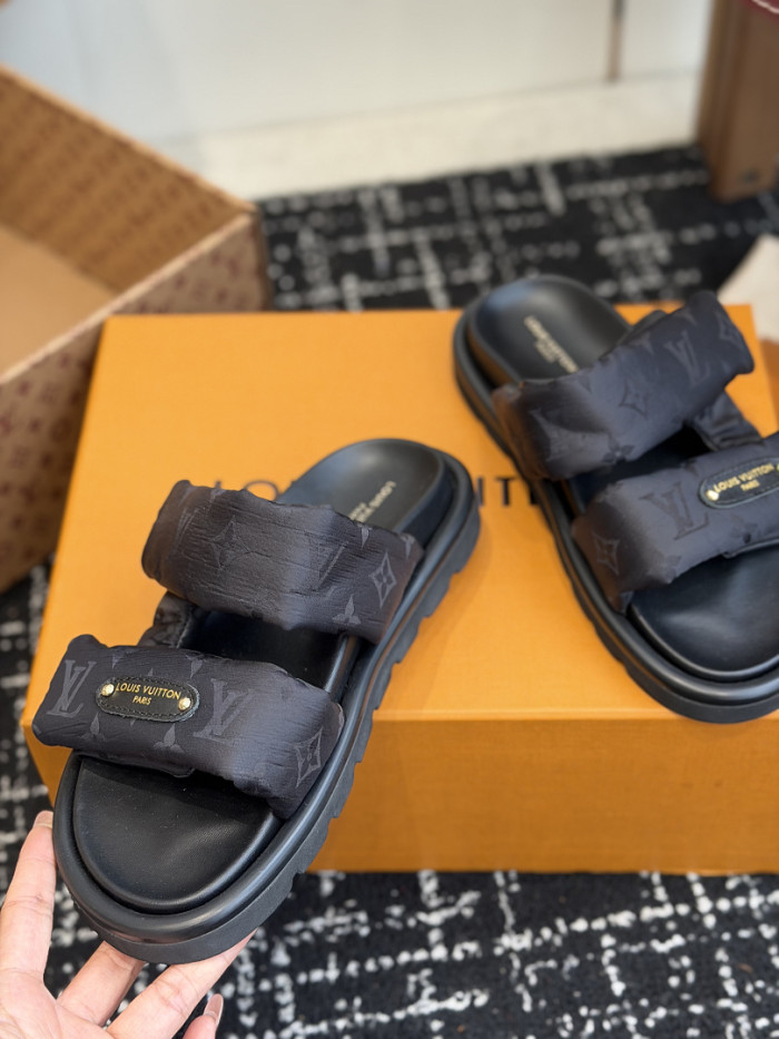 L&V sandal 249