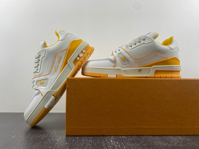 LV snekaers L0000530