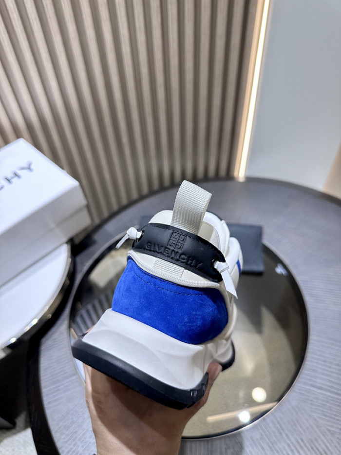 Givenchy Sneakers 660060