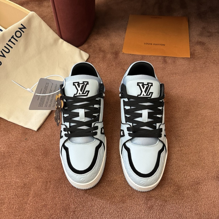 LV snekaers L0000901