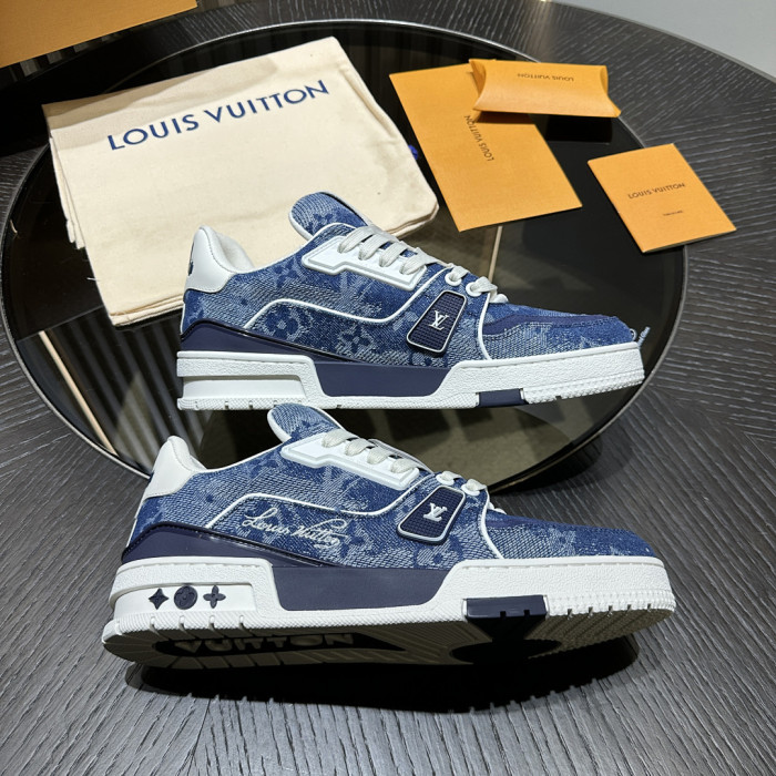LV snekaers L0000683
