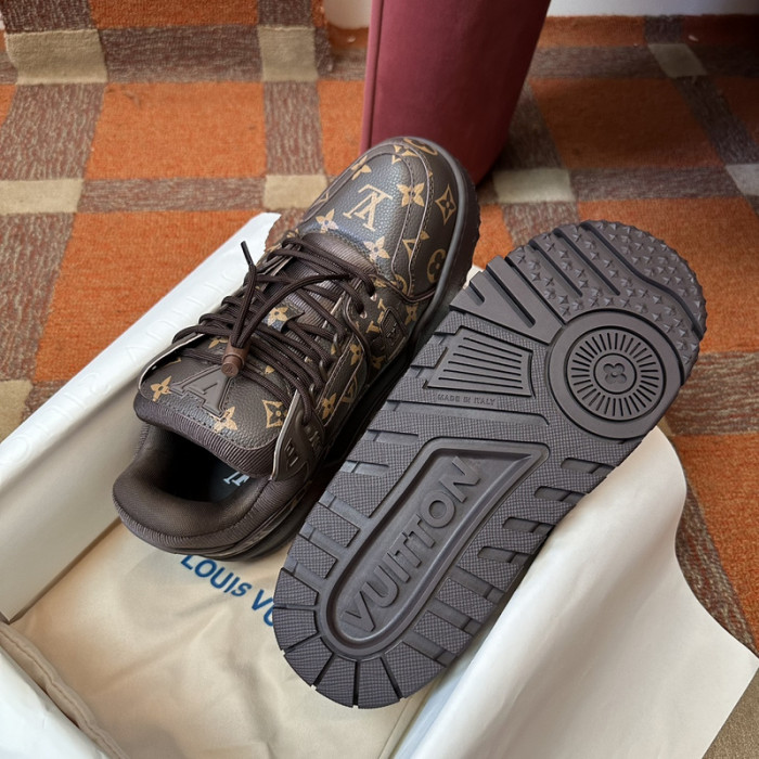 LV snekaers L0000511