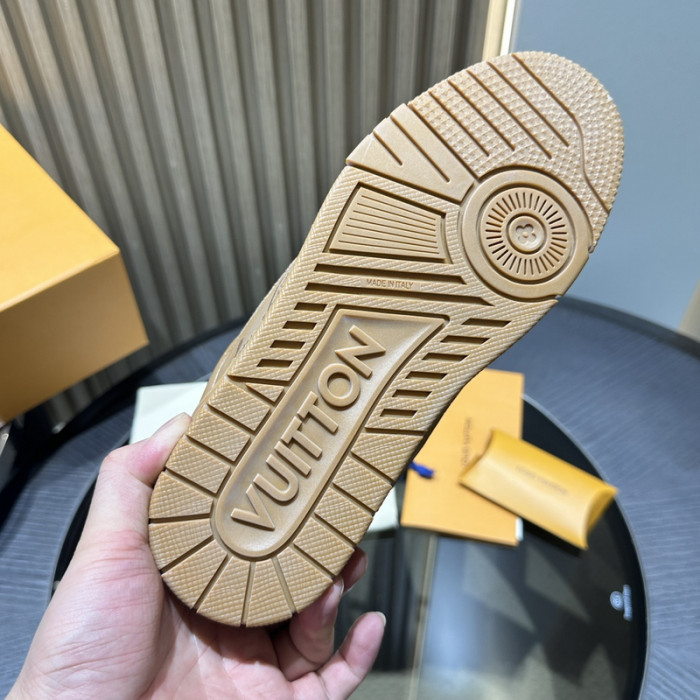 LV snekaers L0000488