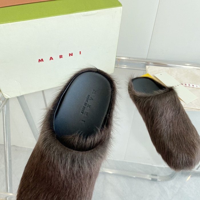 Marni Slides M013