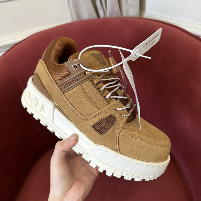 LV snekaers L0000442