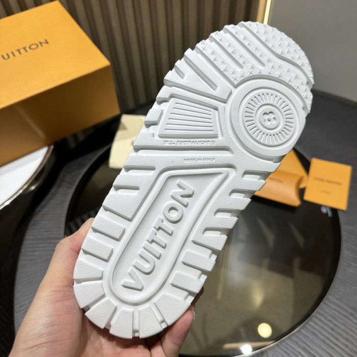 LV snekaers L0000468