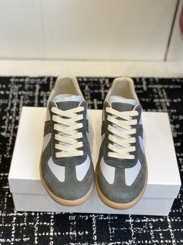 Ma1s0n Marg*e1a CALFSKIN S57WS0339