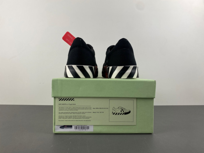OFF-W c/o Virgil Abloh Vulc Low 2A6WTW