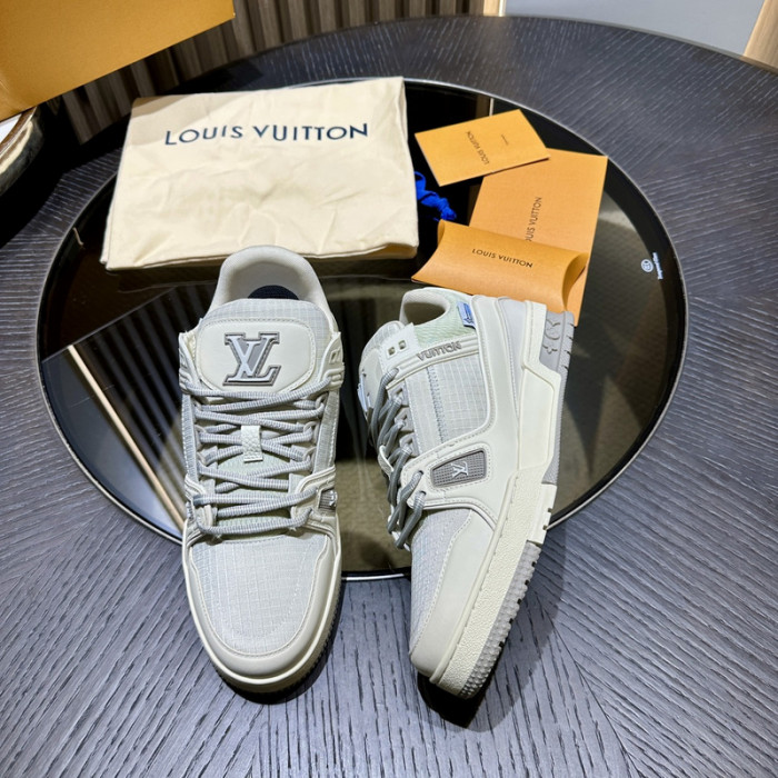 LV snekaers L0000447