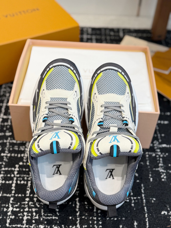 LV sneakers L0000851