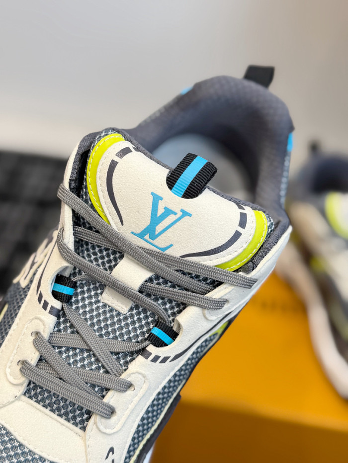LV sneakers L0000851