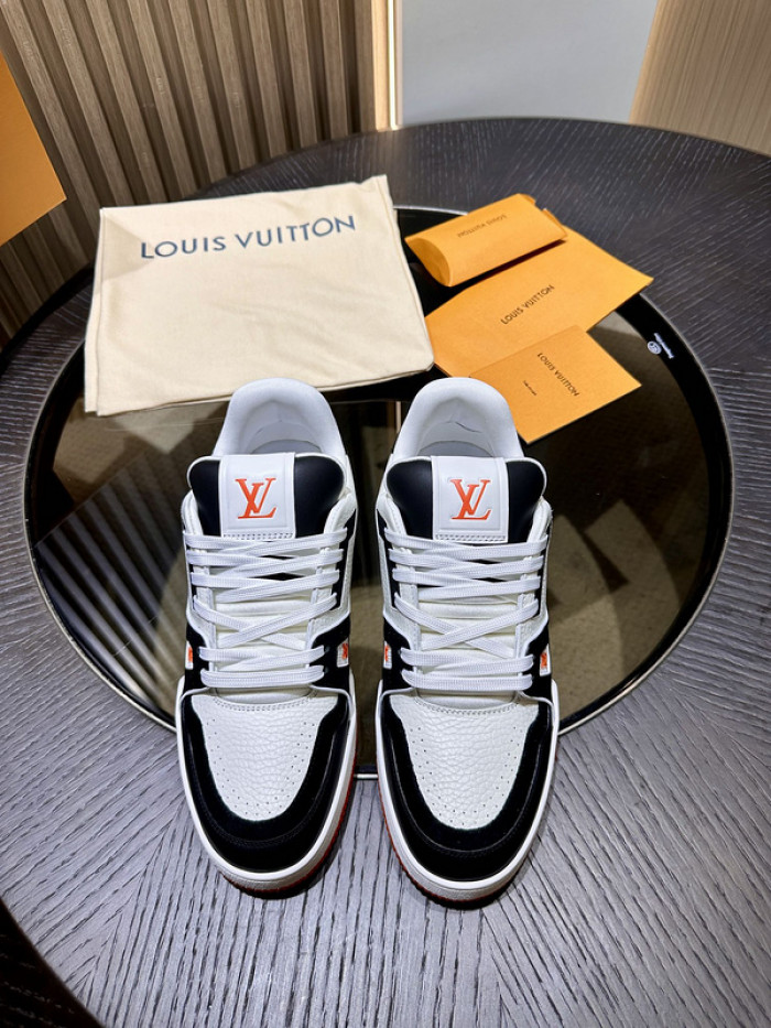 LV snekaers L0000378