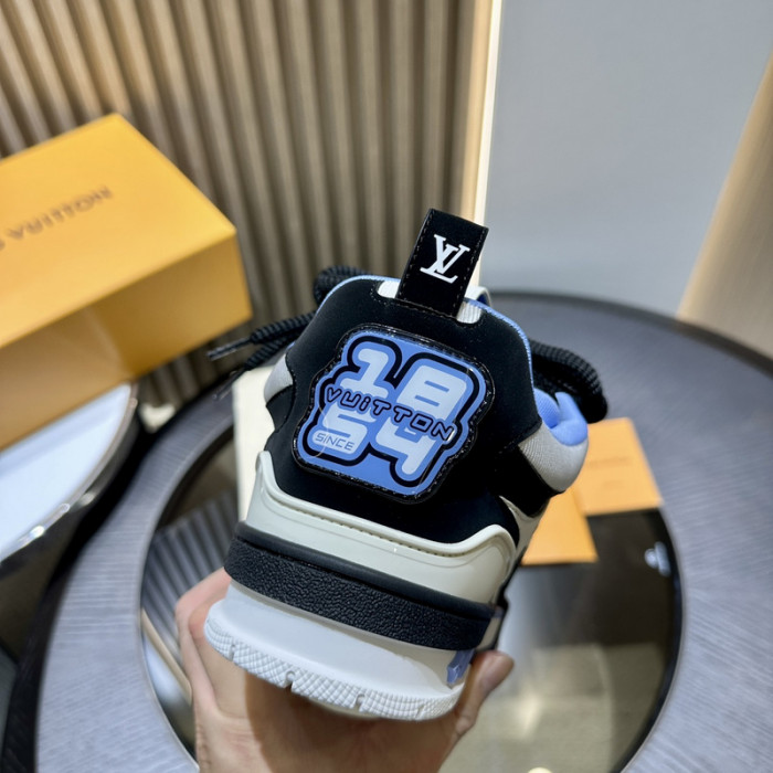 LV snekaers L0000421