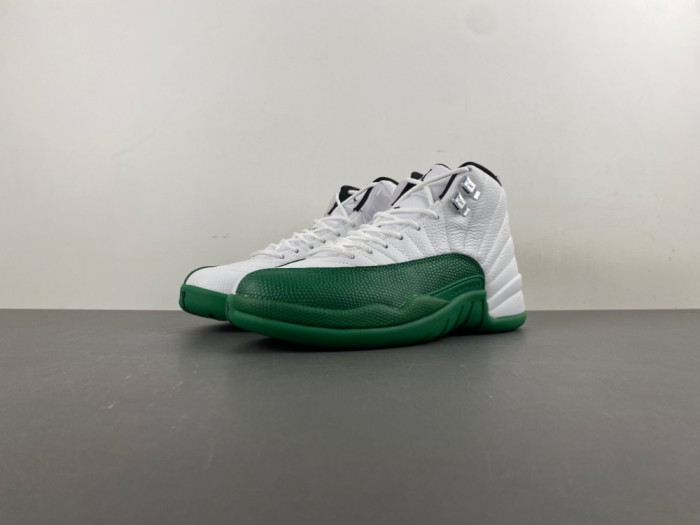 Air Jordan 12 “Bucks” CT8013-103