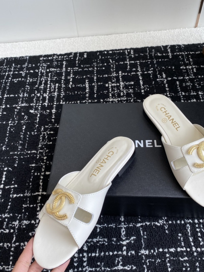Chane* Sandal CS38