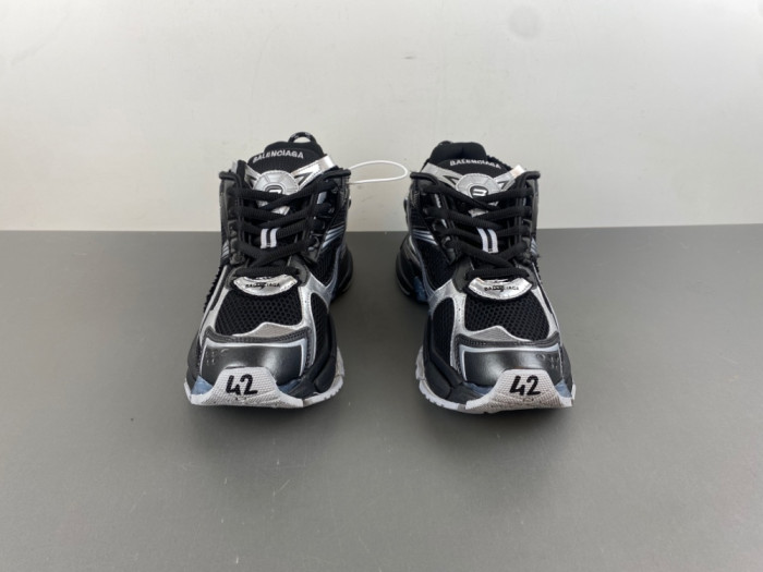 Balenciaga Runner sneaker W3RNY 0322