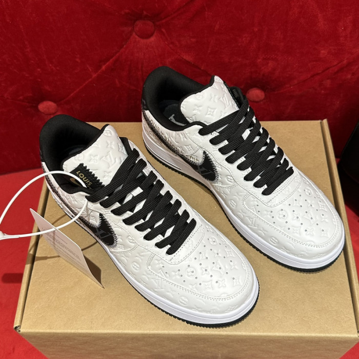 LouisVuitton x Nike Air Force LV LA09147