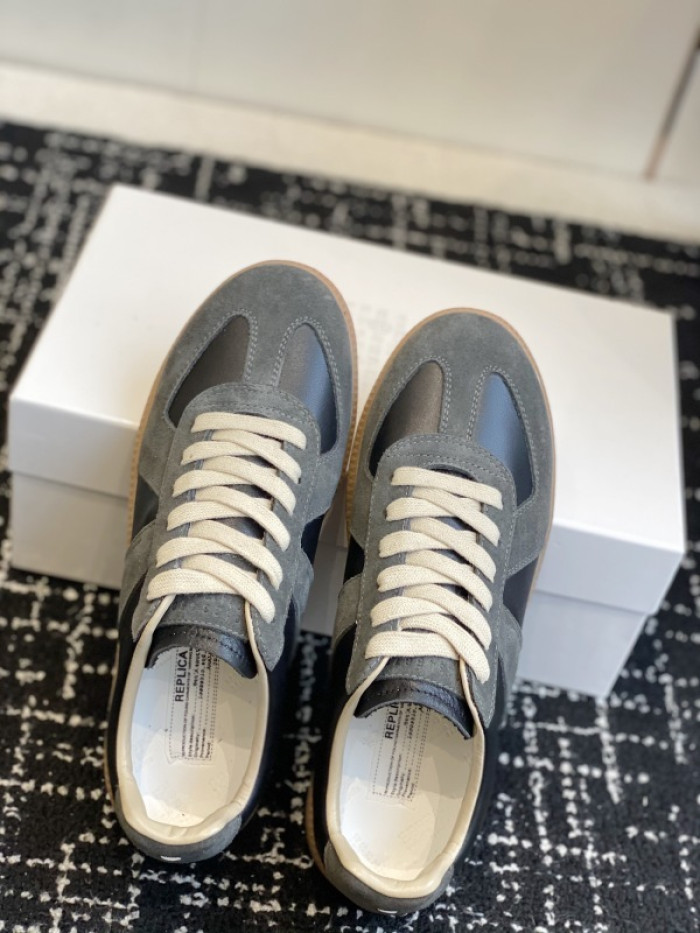 Ma1s0n Marg*e1a CALFSKIN S57WS0343