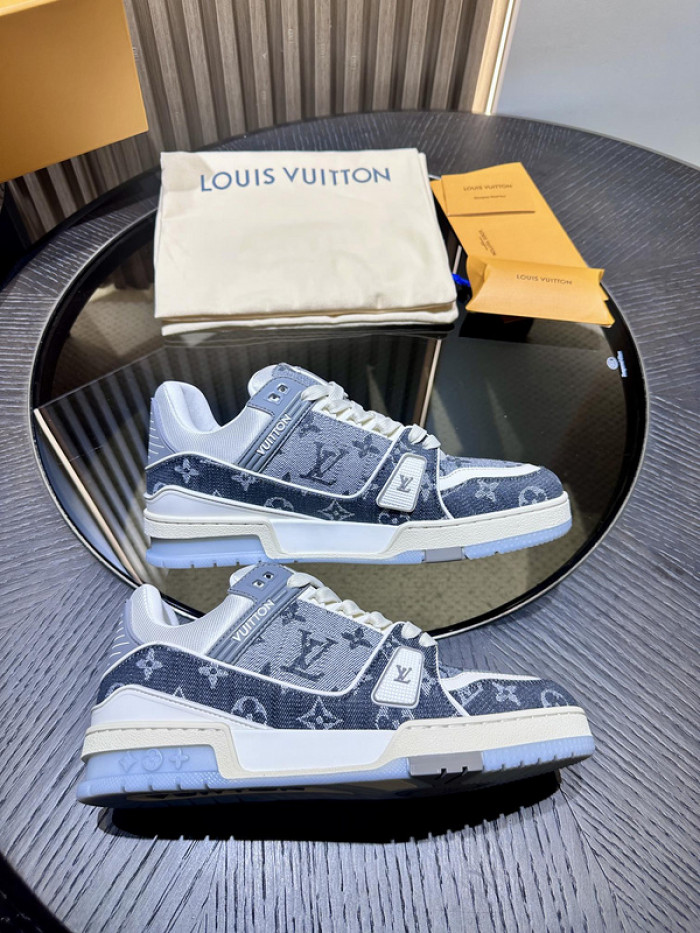 LV snekaers L0000416