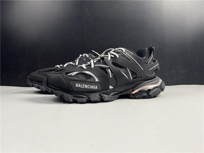 Balenciaga track W1GB1 2045