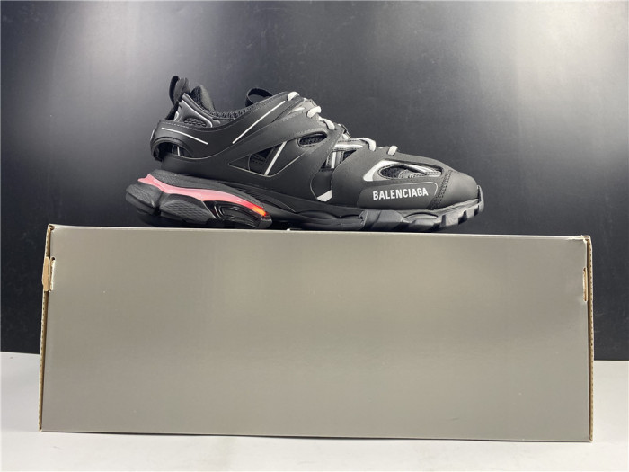 Balenciaga track W1GB1 2045