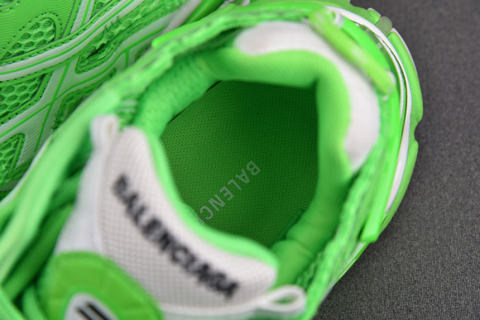 Balenciaga Runner sneaker W3RBM-3590