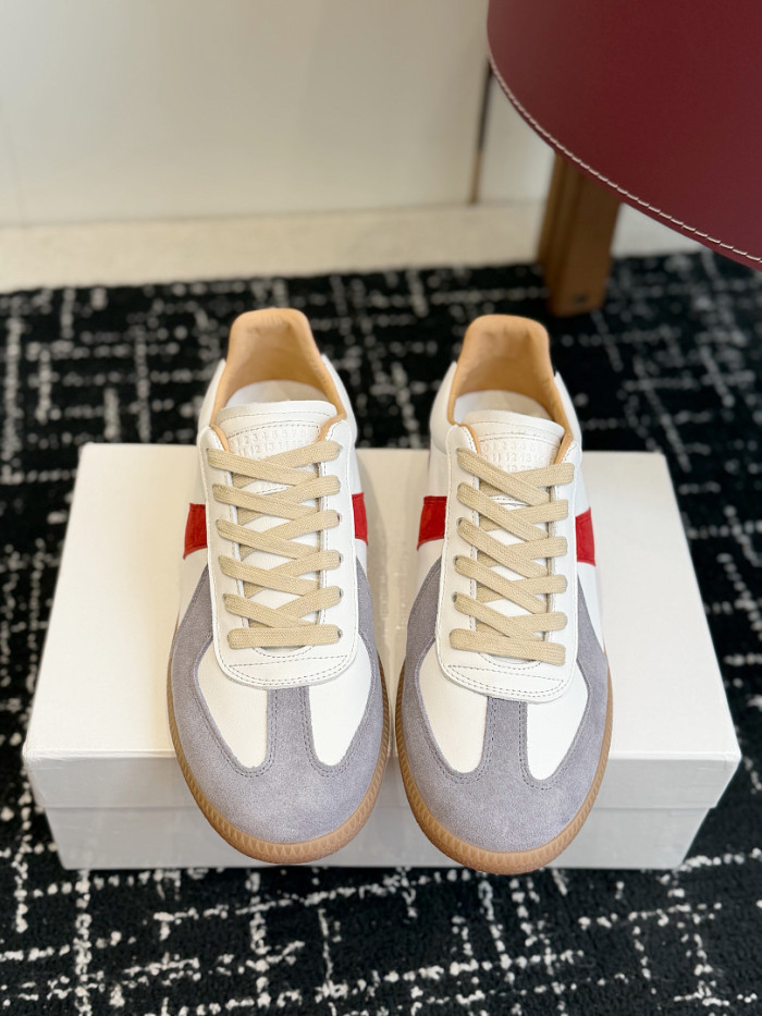Ma1s0n Marg*e1a CALFSKIN S57WS0410