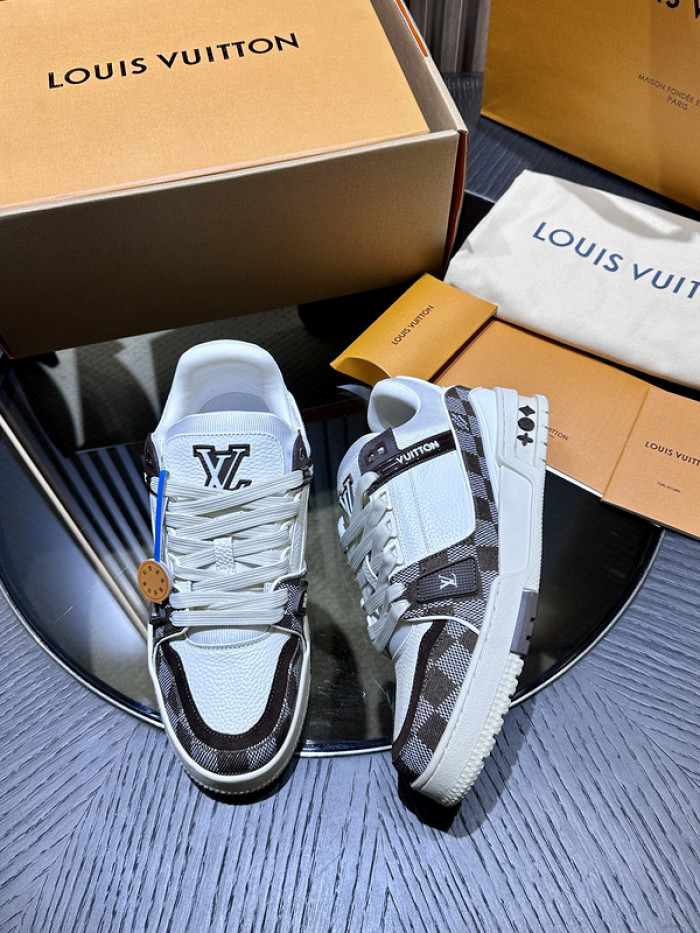 LV snekaers L0000359