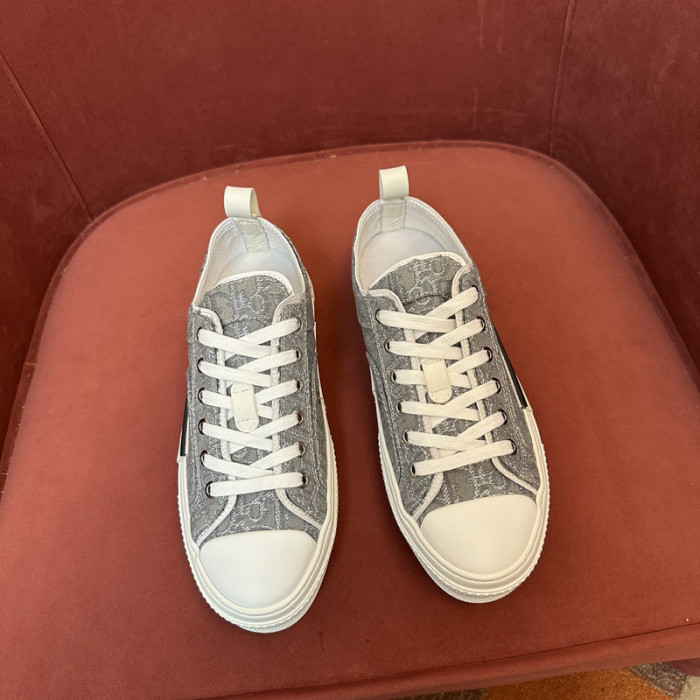 B23 OBLIQUE LOW Top SNEAKERS T00480H107