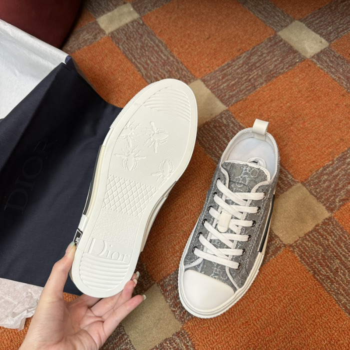 B23 OBLIQUE LOW Top SNEAKERS T00480H107