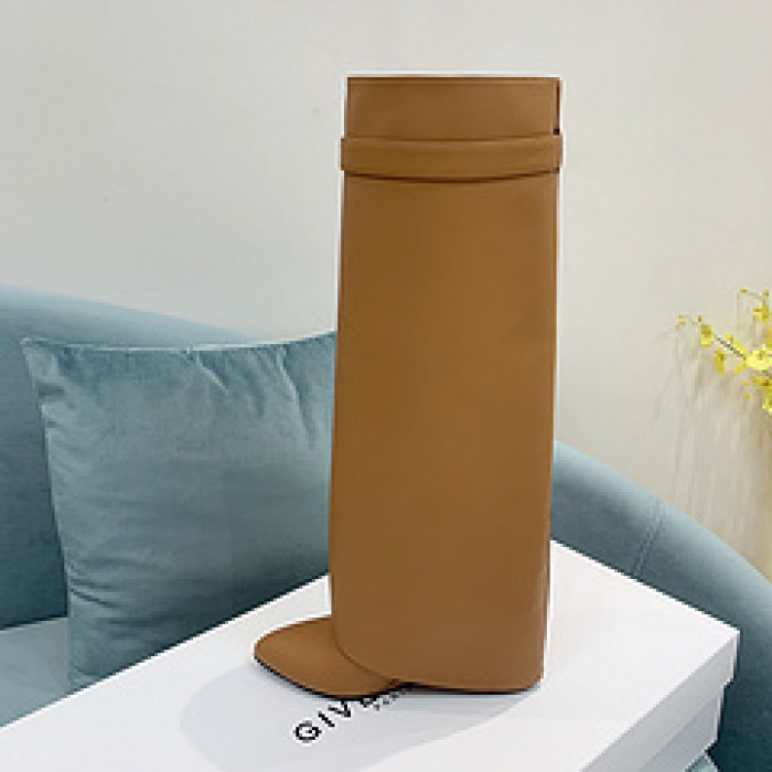 Givenchy Boots 660008