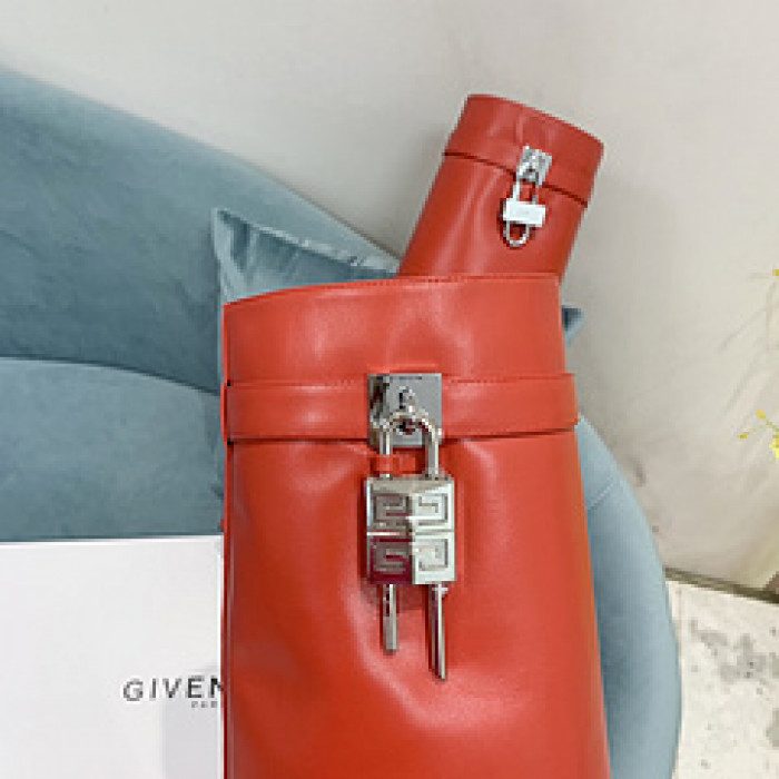 Givenchy Boots 660009