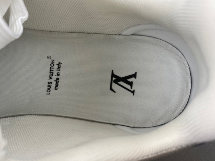 LV snekaers L0000596