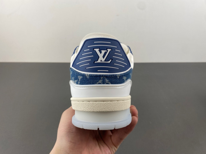LV snekaers L0000596