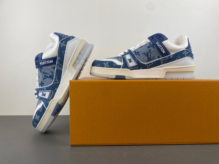 LV snekaers L0000596